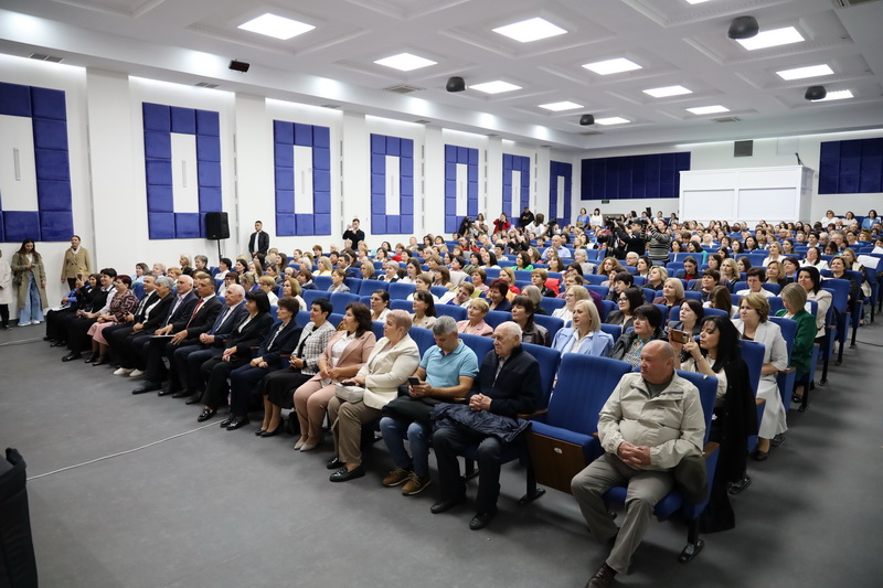 День учителя отметили в Комрате